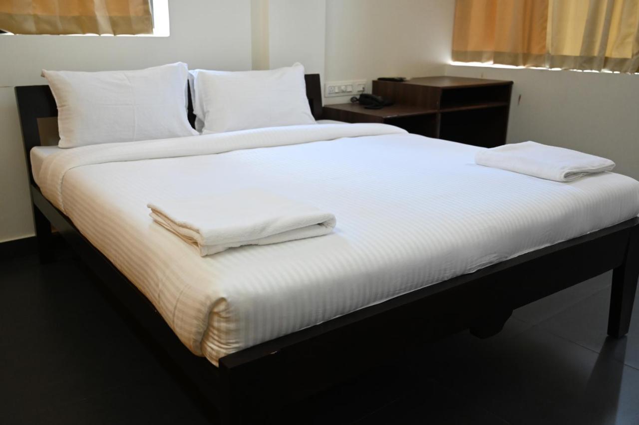 Resort De Goa Calangute Zewnętrze zdjęcie